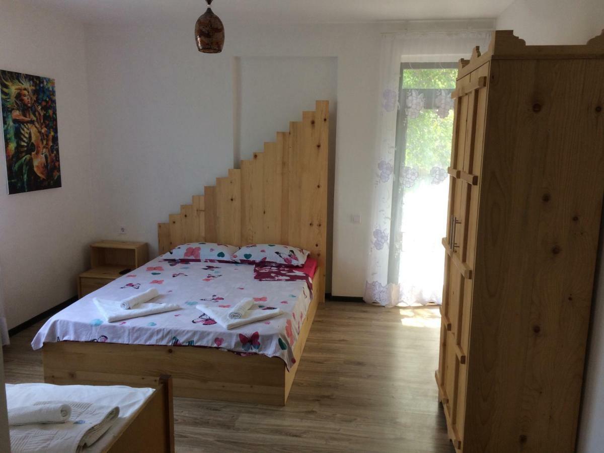 Villa Portina Ambrolauri Eksteriør bilde